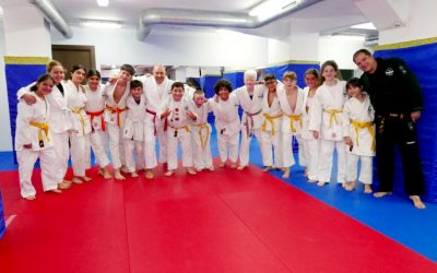 Escola Hansu Jiu Jitsu Arts Marcials Mollet clase gratuita